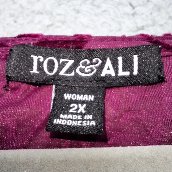 Roz & Ali Blouse Womens 2X Purple Velvet Burnout Damask Bell Sleeve Elegant Top - Picture 3 of 6